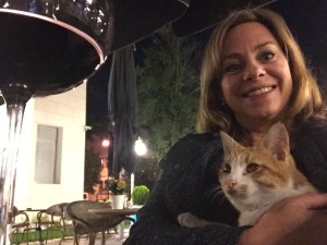 2015-11-20-Dinner with cat