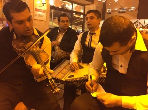 2015_11_21_musicians - google translate